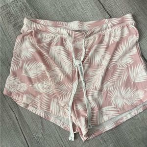 Pink hurly shorts - size xs